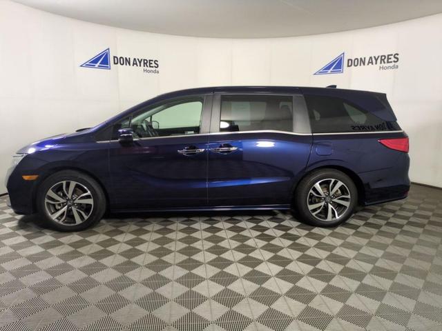 Photo of 2023 Blue Honda Odyssey