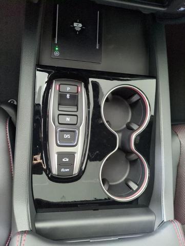 Photo of 2025 Platinum White Honda Ridgeline
