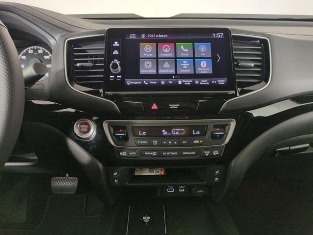 Photo of 2025 Platinum White Honda Ridgeline