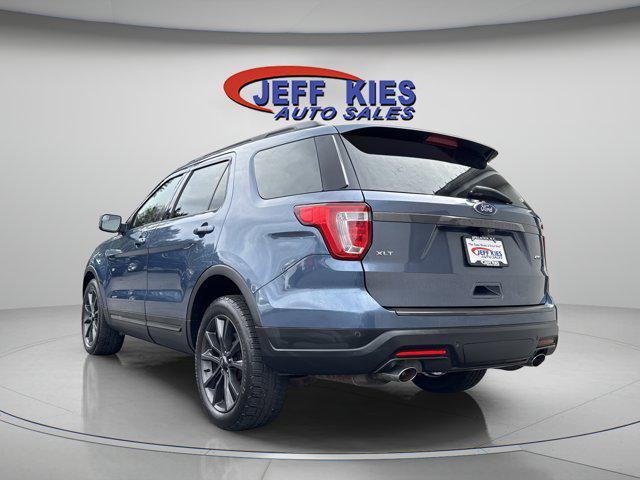 Photo of 2018 Blue Metallic Ford Explorer