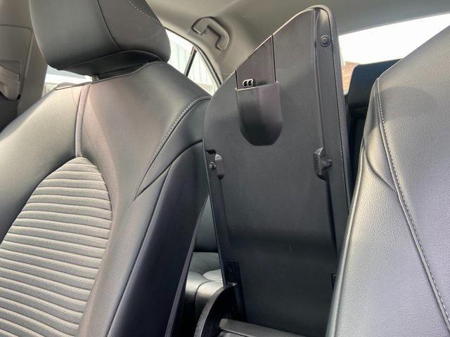 Photo of 2023 Ice Cap Toyota Camry