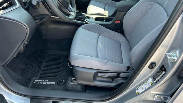 Photo of 2025 Silver Toyota Corolla Hybrid