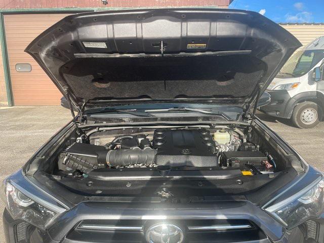 Photo of 2020 Magnetic Gray Metallic Toyota 4Runner
