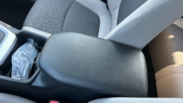 Photo of 2024 Magnetic Gray Metallic Toyota RAV4