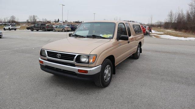 Photo of 1996 Gold Toyota Tacoma