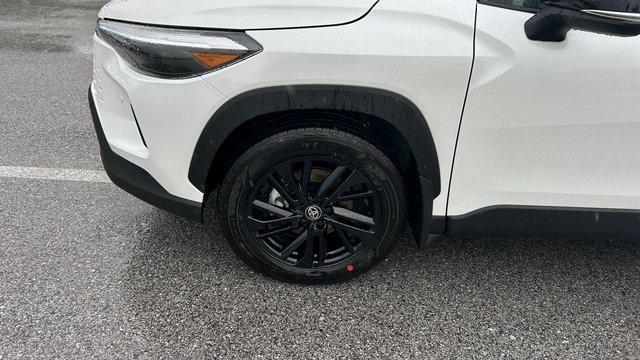 Photo of 2026 Wind Chill Pearl/Jet Black Toyota Corolla Hybrid