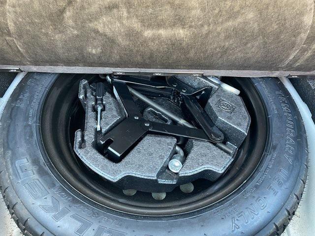 Photo of 2018 Crystal White Pearl Subaru Crosstrek