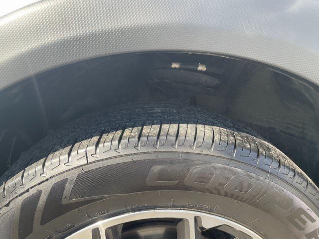 Photo of 2018 Crystal White Pearl Subaru Crosstrek