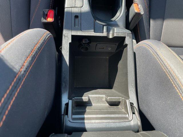 Photo of 2018 Crystal White Pearl Subaru Crosstrek