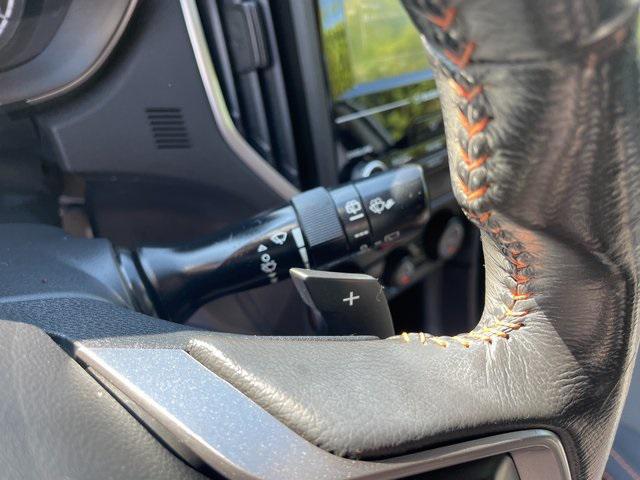 Photo of 2018 Crystal White Pearl Subaru Crosstrek