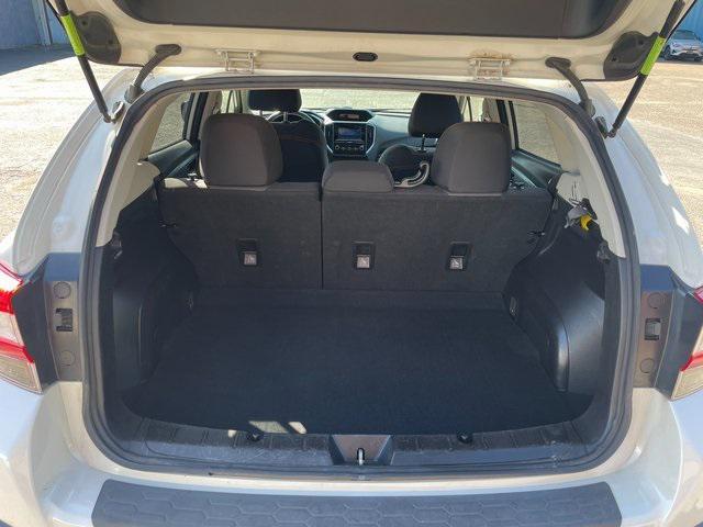 Photo of 2018 Crystal White Pearl Subaru Crosstrek
