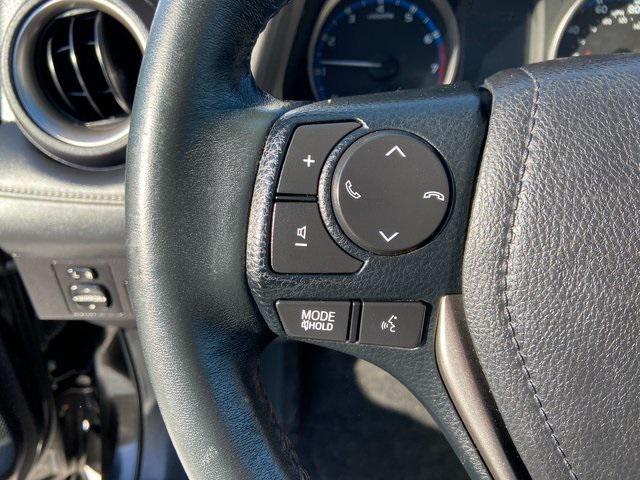 Photo of 2017 Black Toyota RAV4