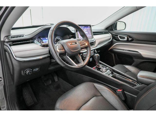 Photo of 2022 Granite Crystal Metallic Clearcoat Jeep Compass