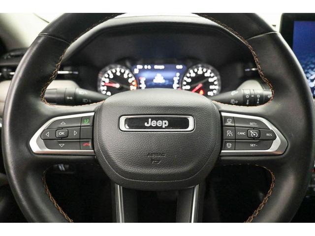 Photo of 2022 Granite Crystal Metallic Clearcoat Jeep Compass