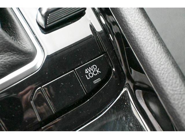 Photo of 2022 Granite Crystal Metallic Clearcoat Jeep Compass