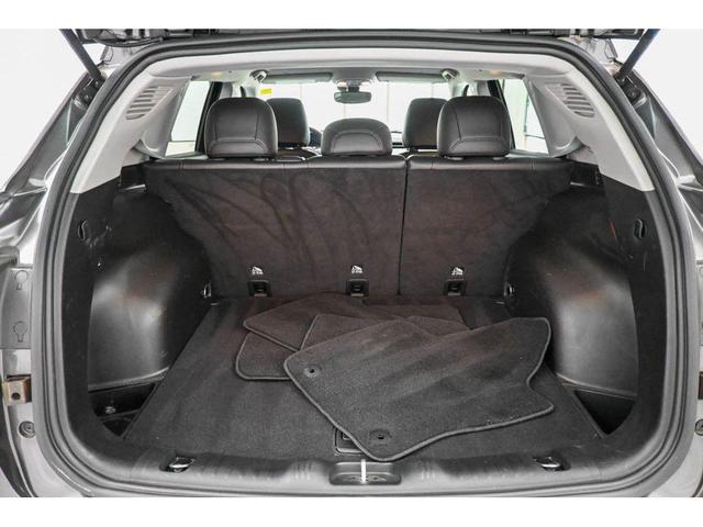 Photo of 2022 Granite Crystal Metallic Clearcoat Jeep Compass