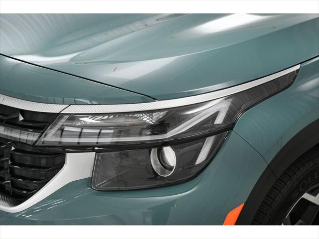 Photo of 2026 Pluton Blue Kia Seltos