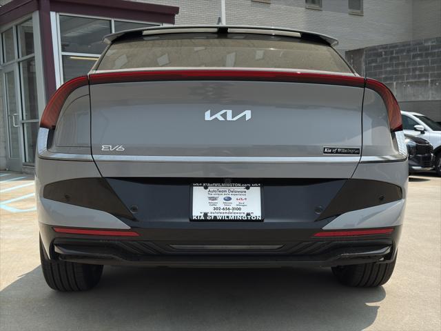 Photo of 2025 Wolf Gray Kia EV6