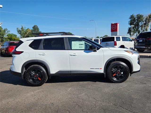 Photo of 2026 Everest White Pearl Tricoat Nissan Rogue