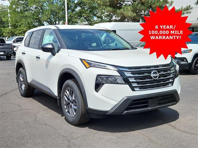 Photo of 2025 Glacier White Nissan Rogue