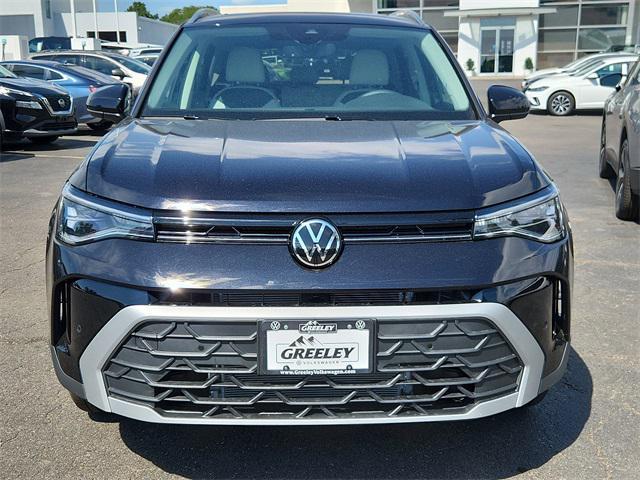 Photo of 2025 Deep Black Volkswagen Taos