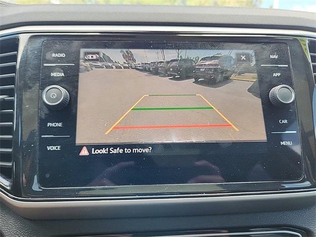 Photo of 2023 Aurora Red Metallic Volkswagen Atlas