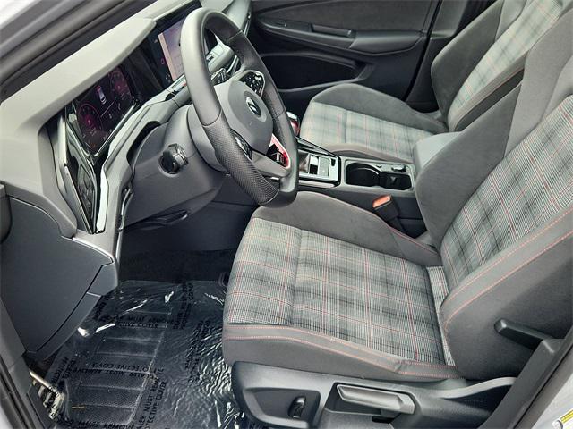 Photo of 2023 Moonstone Volkswagen Golf GTI