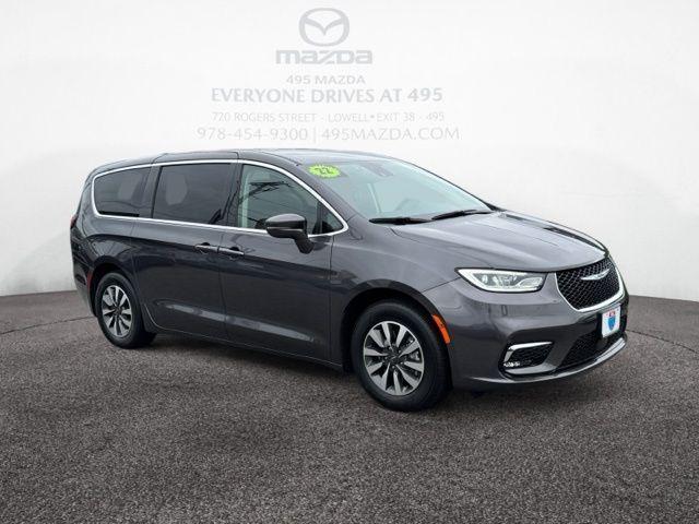 2022 Chrysler Pacifica Hybrid