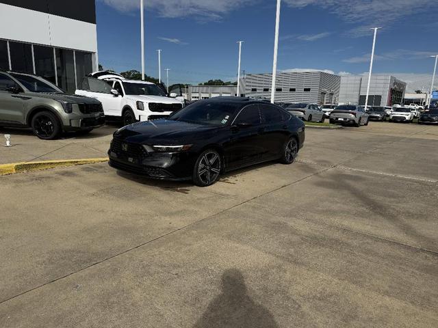 Photo of 2023 Crystal Black Pearl Honda Accord Hybrid