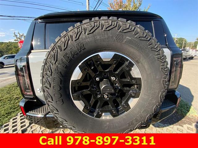 Photo of 2024 Meteorite Metallic GMC HUMMER EV SUV