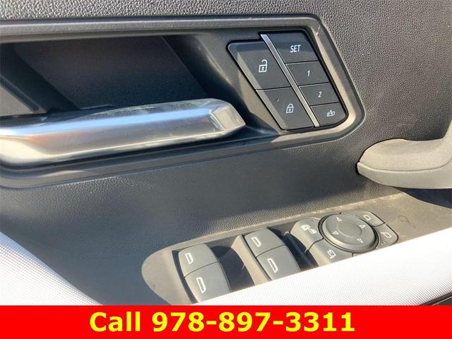 Photo of 2024 Meteorite Metallic GMC HUMMER EV SUV