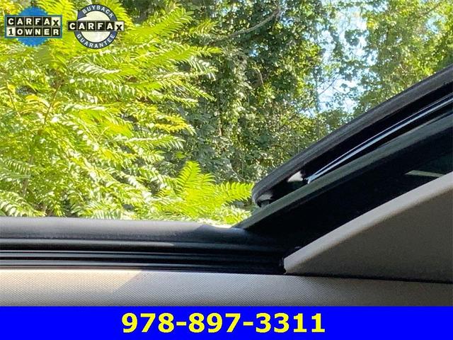 Photo of 2018 Ebony Twilight Metallic Buick Envision