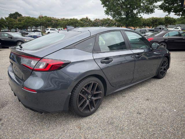 Photo of 2023 Sonic Gray Pearl Honda Civic