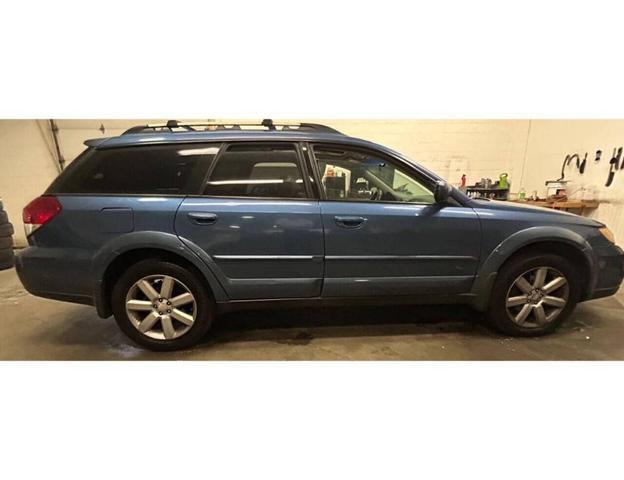 Photo of 2008 Newport Blue Pearl Subaru Outback