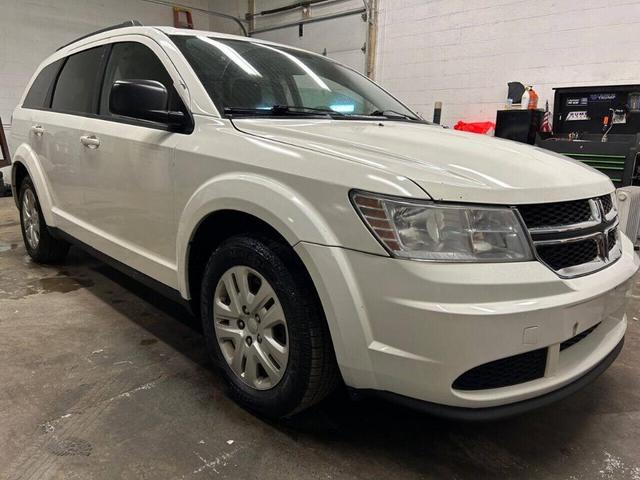 Photo of 2016 White Dodge Journey