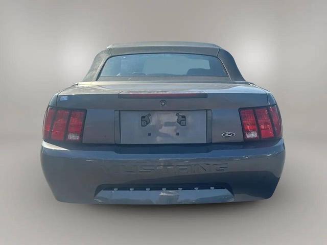 Photo of 2004  Ford Mustang