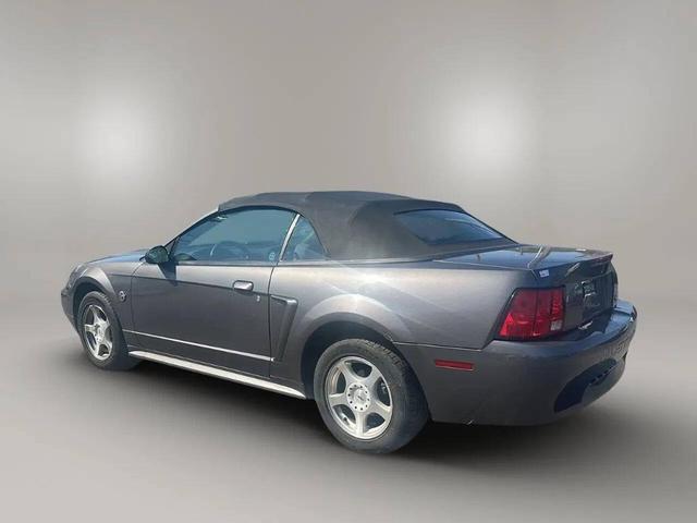 Photo of 2004  Ford Mustang