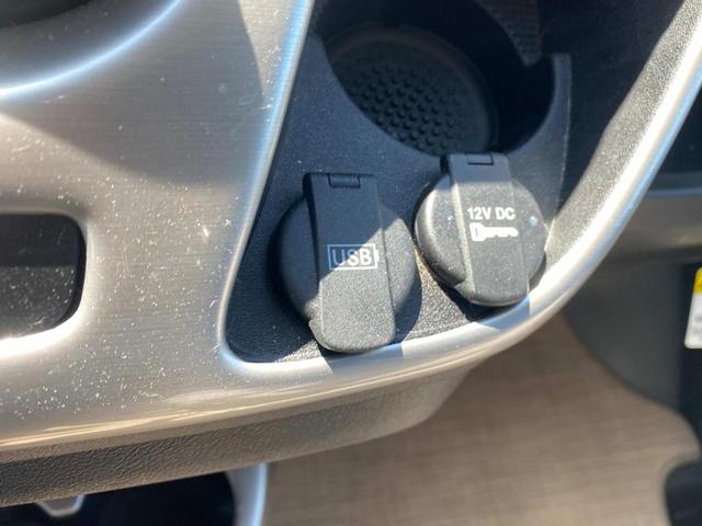 Photo of 2019 Silver RAM ProMaster 3500 Window Van