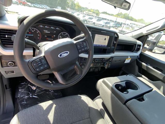 Photo of 2026 White Ford F-350