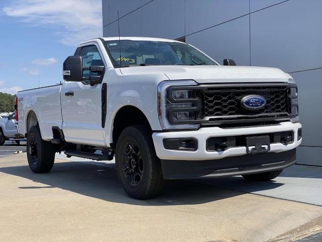 Photo of 2026 White Ford F-350