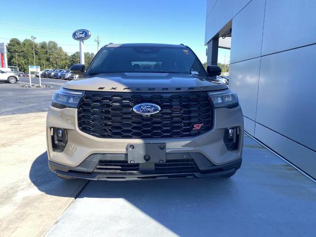 Photo of 2026 Beige Ford Explorer