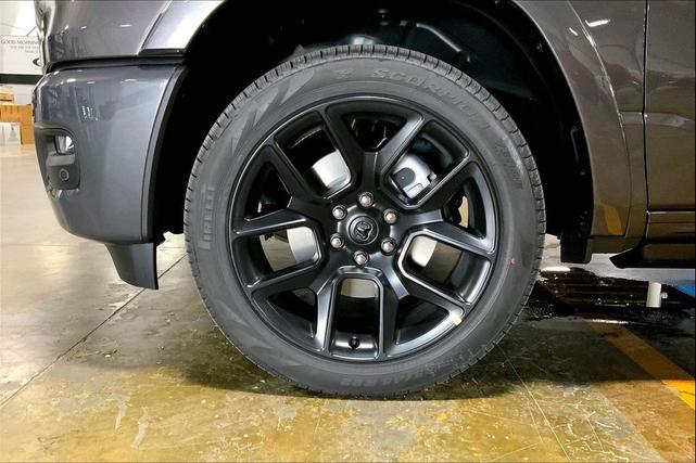 Photo of 2026 Granite Crystal Metallic Clearcoat RAM 1500