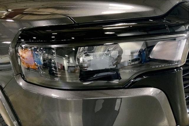 Photo of 2026 Granite Crystal Metallic Clearcoat RAM 1500