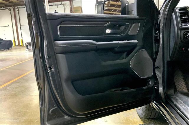 Photo of 2026 Granite Crystal Metallic Clearcoat RAM 1500