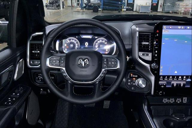 Photo of 2026 Diamond Black Crystal Pearlcoat RAM 1500