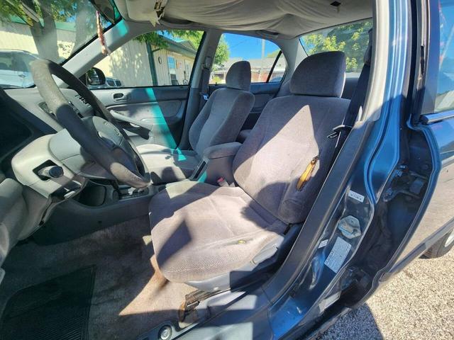 Photo of 1998 Turquoise Honda Civic