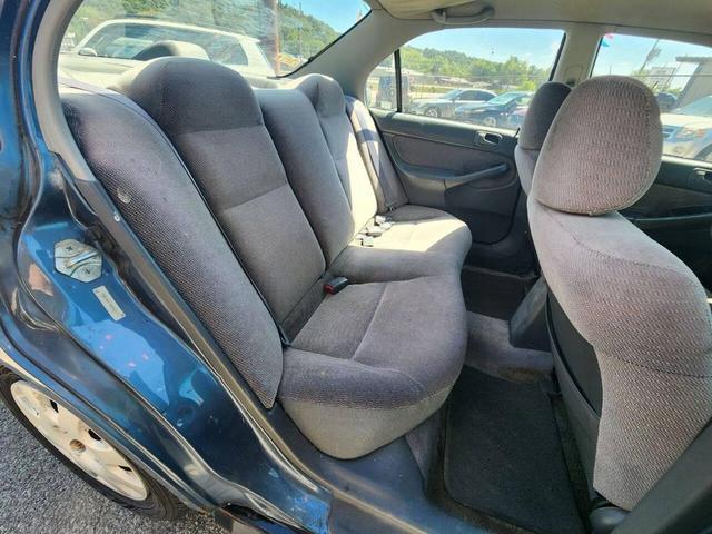 Photo of 1998 Turquoise Honda Civic
