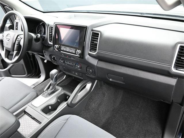Photo of 2024 Super Black Nissan Frontier
