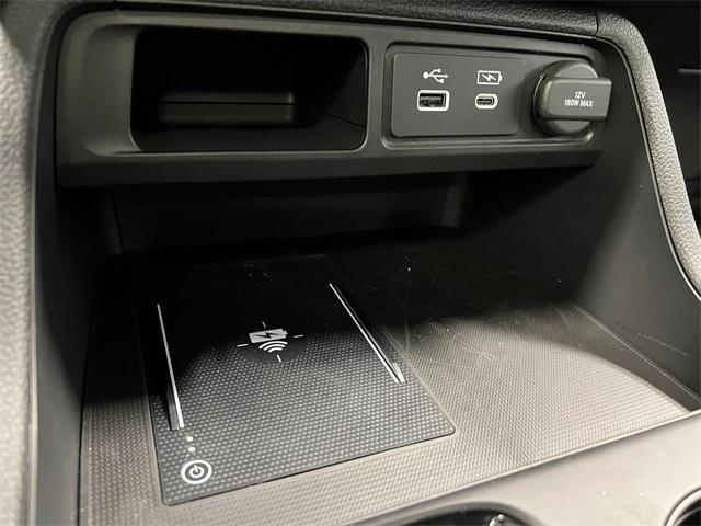 Photo of 2025 Radiant Red Metallic II Honda Pilot