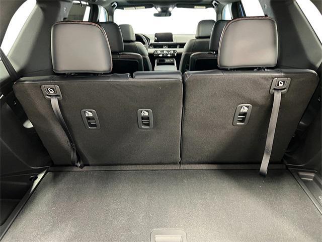 Photo of 2025 Radiant Red Metallic II Honda Pilot